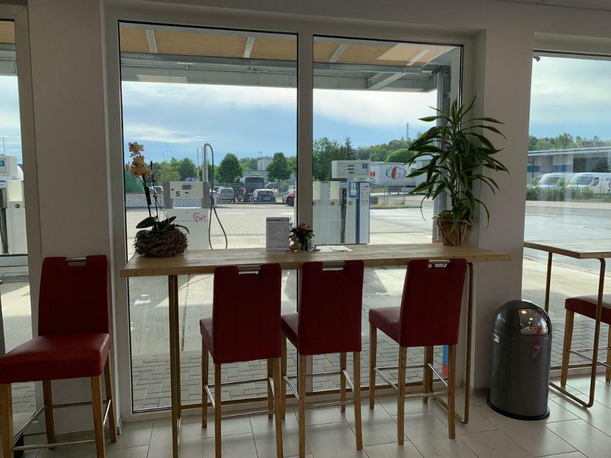 Twt Motel 特里普蒂斯 外观 照片